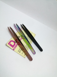 Pince à épiler professionnelle pour poils du visage, pince à épiler biseautée pour le soin des sourcils, vente en gros, pince à épiler de haute précision pour sourcils - Product Image 3
