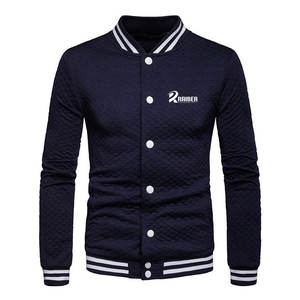 Veste de style streetwear pour homme, conçue avec un toucher doux et une coupe décontractée pour un usage quotidien - Product Image 1