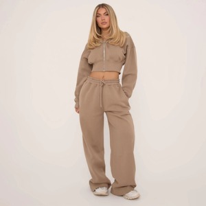 Vêtements de sport d'hiver pour femmes en gros, survêtement à capuche, broderie personnalisée, logo OEM personnalisé, vêtements athleisure en molleton de coton de qualité supérieure - Product Image 5
