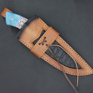 Este juego de cuchillos para grabar en madera ofrece un cuchillo para grabado en relieve y un cuchillo para grabado con hojas de acero con alto contenido de carbono. - Product Image 4