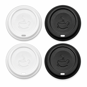 Couvre-tasses à café en plastique blanc et noir EcoRev ECO32 avec design vapeur, ouverture facile, fermeture lisse, jetables, pour gobelets à boissons - Product Image 1