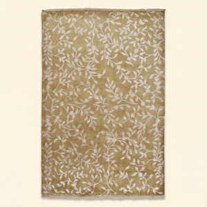 Alfombra Antideslizante Ecológica de Lana Color Marfil Dorado, Hecha a Mano con Diseño Botánico de Hojas de Vid, Elegante Alfombra para Sala de Estar - Product Image 1