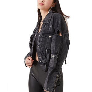 Chaqueta vaquera corta de punto transpirable personalizada High Street para mujer con bolsillos de solapa recortados y dobladillo elástico, venta al por mayor OEM de ropa urbana - Product Image 4
