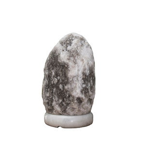 Lampe de sel de l'Himalaya naturelle sculptée en pierre grise avec variateur d'intensité et base en bois – Lampe de table en sel gris en gros - Product Image 3