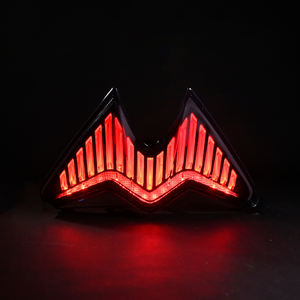 อุปกรณ์ตกแต่งรถมอเตอร์ไซค์ ไฟท้าย LED พร้อมไฟเลี้ยวสำหรับ RS660 ปี 2021~ - Product Image 4