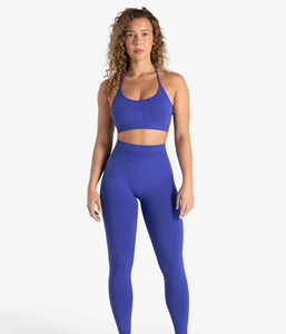 Ensemble de vêtements de sport pour femmes, vente en gros personnalisée, collection très prisée : soutien-gorge de sport taille haute et débardeur de yoga en coton pour le fitness - Product Image 3