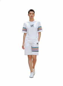 ชุดเซ็ตเสื้อยืดและกางเกงขาสั้นผู้ชายสีสันตัดกันสำหรับฤดูร้อน คุณภาพสูง รับผลิตโลโก้ตามสั่ง ขายส่ง ชุดสองชิ้นสำหรับผู้ชาย - Product Image 6