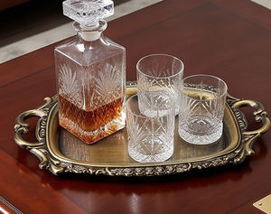 Plateau de service Premium ACME METAL INDIA en métal poli, motif floral, style vintage, pour la vaisselle, les mariages, les restaurants. - Product Image 5