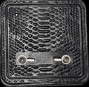 Support mural de luxe pour ceinture de champion de boxe en cuir véritable Signature, avec crochets en acier renforcé et finition personnalisée - Product Image 3