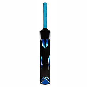 Uniforme de sport personnalisé pour homme, batte de cricket confortable et respirante à manches courtes, fabriqué au Pakistan, épaisseur 50 mm, 2,6 lb, main droite - Product Image 4