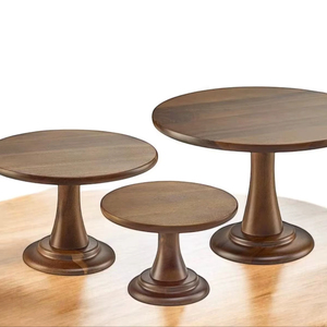 Support à gâteau réglable en bois, écologique et fait main, pour boulangeries et événements - Product Image 1