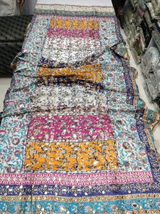 Ssumaira คอลเลกชันการพิมพ์หน้าจอกระจก dupatta ผ้าไหมบริสุทธิ์เย็บปักถักร้อย dori และงานกระจก - Product Image 2