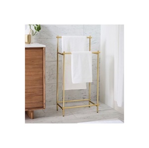 Porte-serviettes autoportant moderne finition laiton, support métallique à 3 niveaux pour couvertures et édredons, organisateur d'accessoires de salle de bain de luxe pour hôtels - Product Image 1