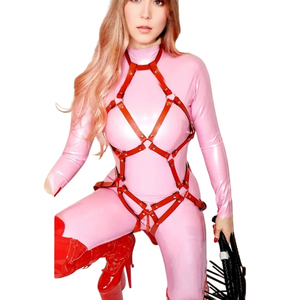 Combinaison longue rose en PU pour femme avec détails de rivets rouges et harnais, col roulé, tenue de club sexy moulante - Product Image 5