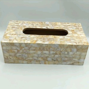 Boîte à mouchoirs artisanale en nacre de ILAHI, design moderne, écologique, multi-usage, décorative pour le salon - Product Image 2