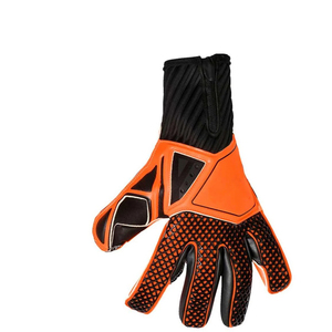 New Arrival Custom Design Custom Logo New Deign Goalkeeper Gloves High Quality Goalkeeper Gloves - Product Image 2