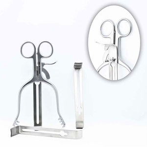Retractor Carotídeo Henley con Tres Cuchillas Centrales de 6.5 Pulgadas, Retractor Henley de Alta Visibilidad, Precisión Quirúrgica y Clínica - Product Image 1