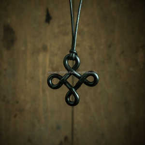 สร้อยคอฮอร์นแท้สไตล์วินเทจแฟชั่นสำหรับเด็กหญิงและเด็กชายมีคุณภาพลายล็อกเกตศาสนาคริสเตียนสุดเท่ราคาถูก - Product Image 1