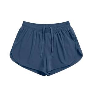 Shorts pour femmes sur mesure, respirants, doux, durables, style streetwear, décontractés, sportifs, à motif uni, OEM - Product Image 4