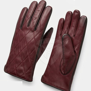 Classic <b>Leather</b> Gloves For Men Designed With Premium Craftsmanship And Comfortable Feel For Daily And Seasonal Wear - Product Image 3