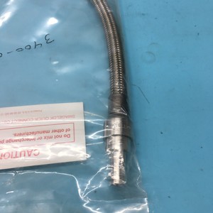 Manguera AMAT 3400-01101 de 3/8" con Tubo Trenzado de Acero Inoxidable - Equipo y Piezas de Semiconductores de Confianza de Global Legacy - Product Image 2