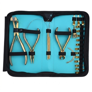Kit d'outils d'installation d'extensions capillaires : Pince à micro-anneaux, Aiguille à boucles, Séparateur de cheveux, Outil de pose de bandes adhésives, Pinces de sectionnement - Product Image 1