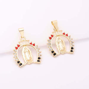Colgante de Oro Nuestra Señora de Guadalupe con Gema Cultivada en Laboratorio, Amuleto Religioso de la Virgen María, Joyería Fina de Lujo Chapada en Oro para Mujer - Product Image 1