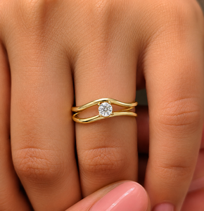 Anillo de compromiso moderno de oro puro de 14K con diamante cultivado en laboratorio de corte redondo, diseño de onda cruzada y giro abierto, para joyería fina de mujer - Product Image 2