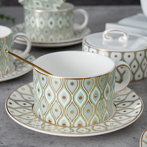 Service à thé en céramique artisanal élégant avec finition artistique rustique, tasses à thé de qualité supérieure, théière élégante, plateau de service décoratif - Product Image 4
