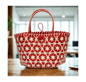 Bolsa de Compras de Plástico Moderna para Boutique, Bolsa de Transporte para Ropa con Diseño Impreso Elegante - Product Image 1
