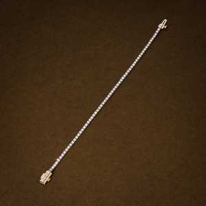 Pulsera de tenis chapada en rodio con moissanita de corte redondo VVS, pulsera clásica de lujo con diamantes incrustados para mujer - Product Image 4