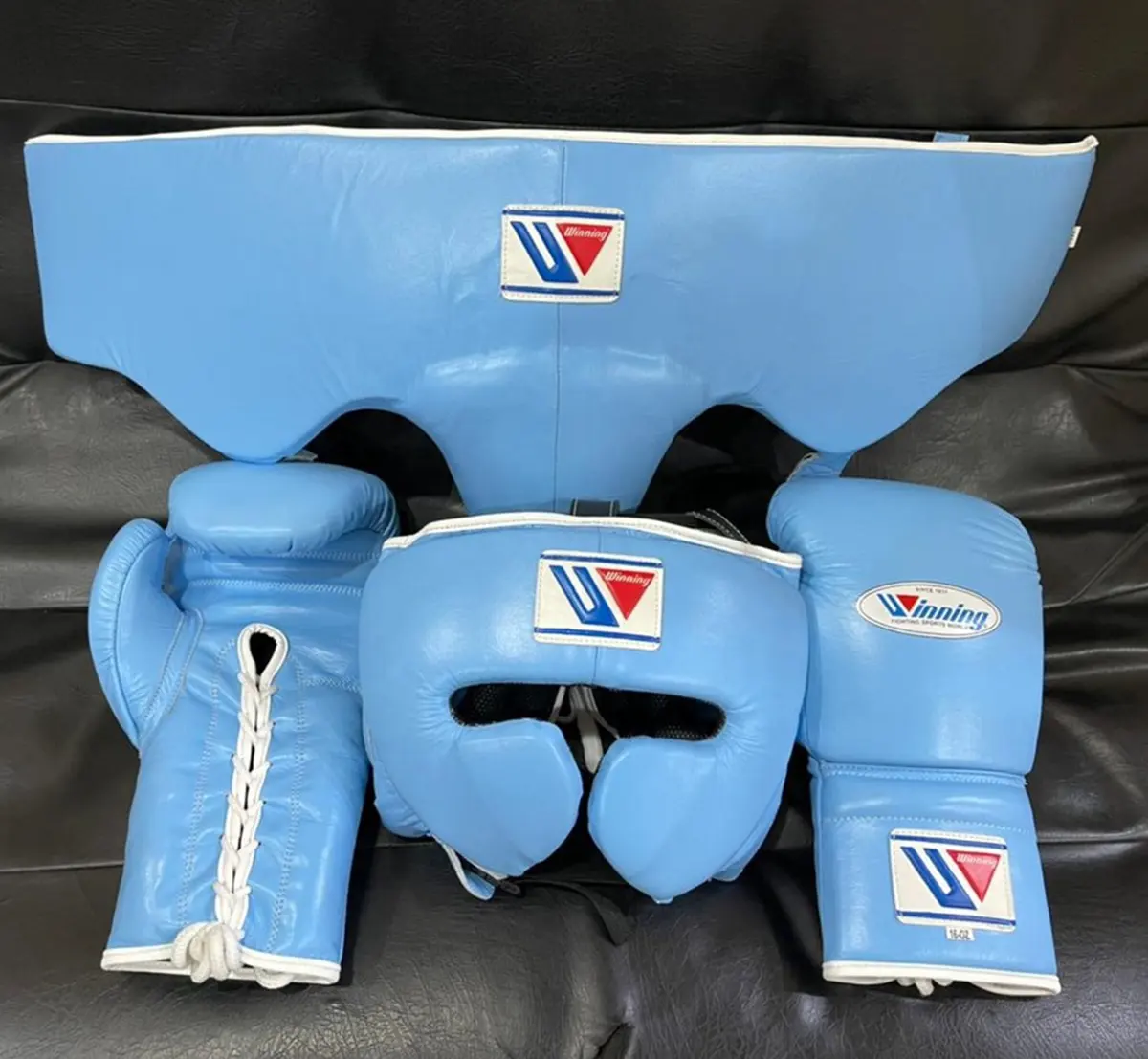 Nouveau professionnel Pro poinçonnage sur mesure ensembles de boxe gagnants engins de boxe ensembles en cuir gants de boxe kit de sparring