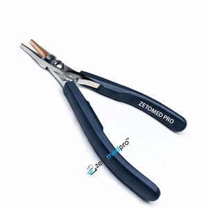 Pince à bec plat en acier inoxydable avec mâchoires en nylon et pointes en cuivre |   Outil de réparation de fil à bijoux léger, de haute qualité et sans traces - Product Image 3