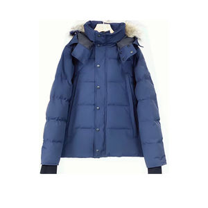 Ventes en gros de parkas pour hommes de haute qualité, sur mesure, noirs, d'hiver, épais, en duvet de canard, avec col en fourrure - Product Image 4