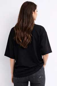 เสื้อยืดผู้หญิง ONE TEN Apparels รุ่นซัมเมอร์ สีกรมท่า ผ้าฝ้ายนุ่ม สวมใส่สบาย แขนสั้น ระบายอากาศได้ดี คุณภาพสูง ปรับแต่งโลโก้ได้ น้ำหนัก 180 กรัม - Product Image 4
