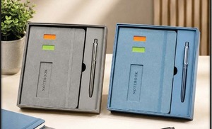 Set de Regalo de Cuaderno de Cuero PU Estilo Ejecutivo y Bolígrafo Metálico con Tapa Grabada en Caja - Producto Promocional para Oficina - Product Image 2