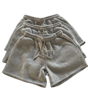 Shorts décontractés en tricot à rayures taille mi-haute pour femme, nouvelle collection, avec logo personnalisé, par le fabricant - Product Image 1