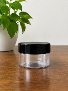 กระปุกเครื่องสำอาง PET ทรงกลม 50 กรัม พร้อมฝาเกลียวสีดำ - Product Image 1