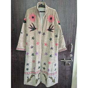 เสื้อแจ็คเก็ตผู้หญิงผ้ากำมะหยี่ยาวลายซูซานีสำหรับฤดูหนาว งานฝีมือปักลายดอกไม้ ระบายอากาศได้ดี เป็นมิตรกับสิ่งแวดล้อม แห้งเร็ว ทำจากผ้าฝ้าย - Product Image 5