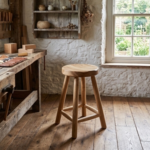 Taburete de Madera de Teca Natural, Silla de Comedor Redonda, Banco Pequeño Artesanal Balinés, Mueble de Interior para Bar o Cafetería - Product Image 4