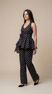Elegante Conjunto Coordinado de Verano para Mujer con Estampado de Puntos Negros, Top y Pantalón de Crepé Ligero y Fluido, Proveedor - Product Image 4