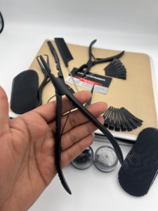 Kit Profesional de Herramientas para Extensiones de Cabello, Color Negro Mate, Alicates de Acero Inoxidable de Grado Quirúrgico, Cuentas, Hilos de Nailon, Pinzas - Product Image 3
