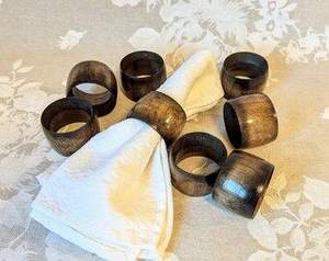 Collection de porte-serviettes en bois sélectionnés, parfaits pour la décoration rustique de la ferme, les repas de fêtes et les dîners quotidiens. - Product Image 5