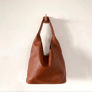 Unique Design Oem Softshell Leather <b>Bag</b> Hobo Classic Soft Material Comfortable Manufacture sustainable style Leather Hobo <b>Bag</b> - Product Image 5