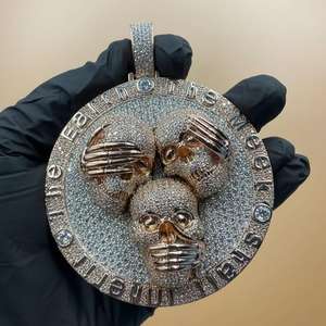 Colgante de Lujo Hip Hop con Diseño de Calavera de Mono de los Tres Reyes Magos, Totalmente Engastado con Moissanita VVS, en Plata 925, para Fiestas - Product Image 1