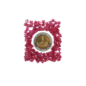 Rubis naturels de Bangkok, carrés calibrés de 4 mm, pierres précieuses de rubis naturelles facettées, prêtes à l'emploi pour la fabrication de bijoux - Product Image 1