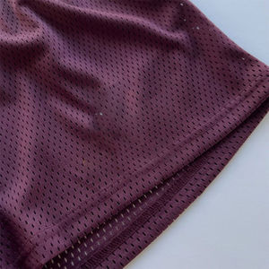 Shorts de sport pour homme en maille respirante de couleur unie, taille élastique, longueur mi-cuisse, en polyester tricoté, décontractés pour l'entraînement - Product Image 5