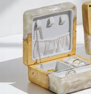 Resin Pearl Glow Resin And Maple Wood Jewelry Box Handmade Luxury Organizer <b>Keepsake</b> Storage Case With Resin Crafts - Product Image 3