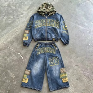 Fabricant de survêtements de sport personnalisés, vente en gros de vêtements de sport, OEM, marque privée, usine de tenues d'entraînement fitness, faible MOQ, fournisseur en gros - Product Image 4