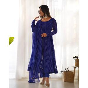 ชุดอานาร์กาลีผ้าพิมพ์ลายจอร์เจตต์ ลาฮีเรีย แบรนด์ Pure Fox พร้อมผ้าคลุมไหล่ แบบสำเร็จรูป สำหรับงานปาร์ตี้ทันสมัย - Product Image 1